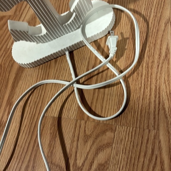 Anchor Lamp- no shade! - Picture 3 of 4